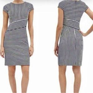 Banana Republic Striped Knit Dress in Dark Navy/White Women’s 6